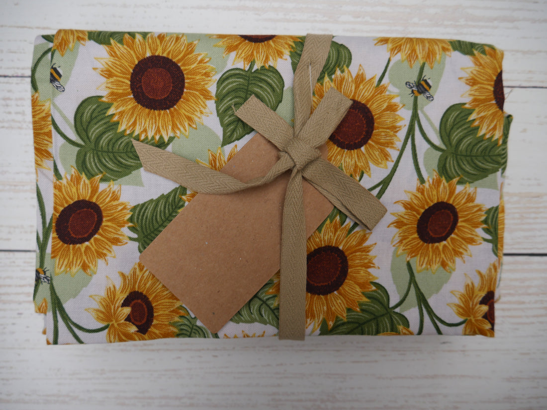 REMNANT - Sunflowers Printed Cotton, 1.4m-Remnants-Flying Bobbins Haberdashery